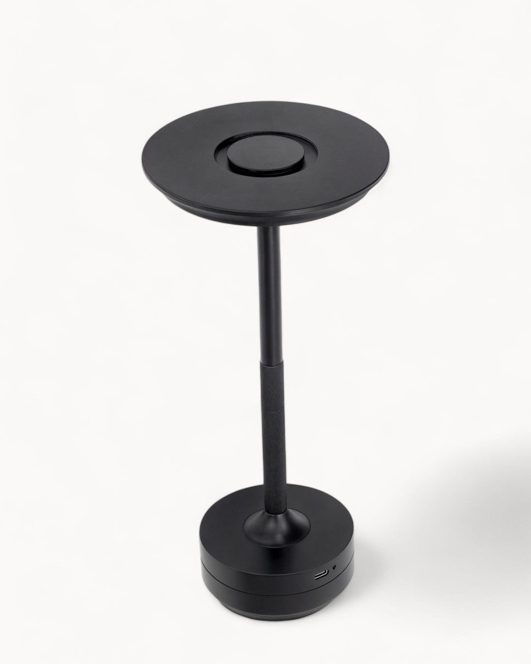 Luvikno | NordicaLight Luxe Trådløs Bordlampe for Elegant Belysning