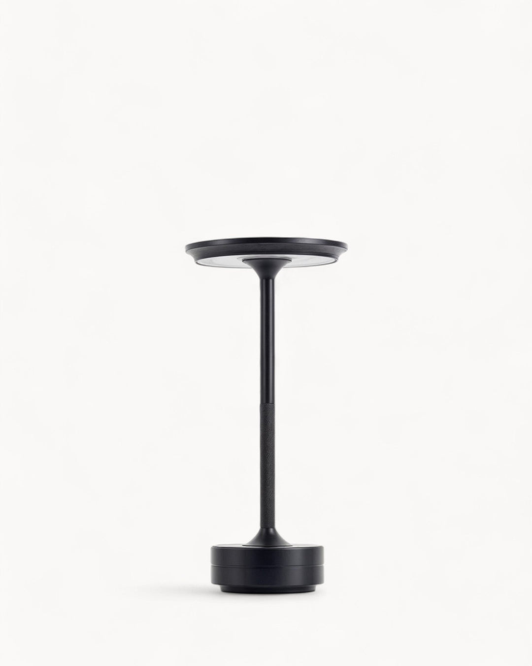 Luvikno | NordicaLight Luxe Trådløs Bordlampe for Elegant Belysning