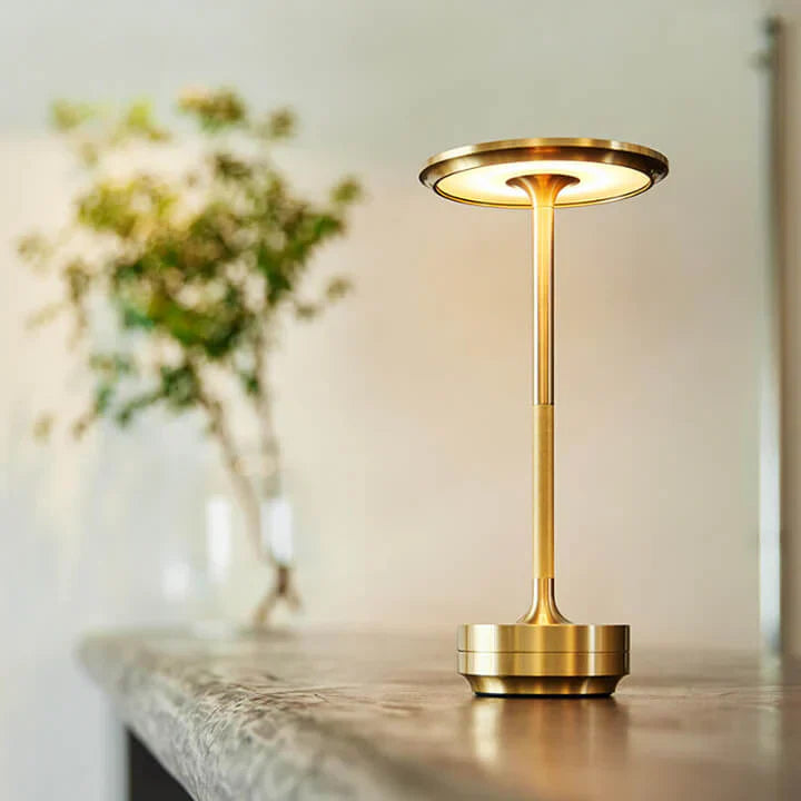Luvikno | NordicaLight Luxe Trådløs Bordlampe for Elegant Belysning