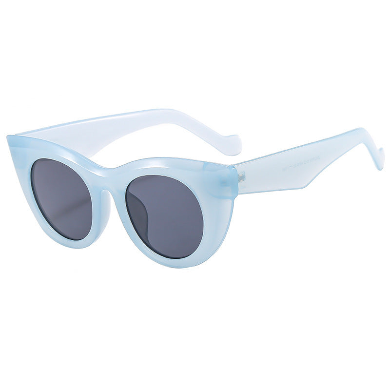 Dame Cat-Eye solbriller med transparent ramme og polariserte linser Luvikno