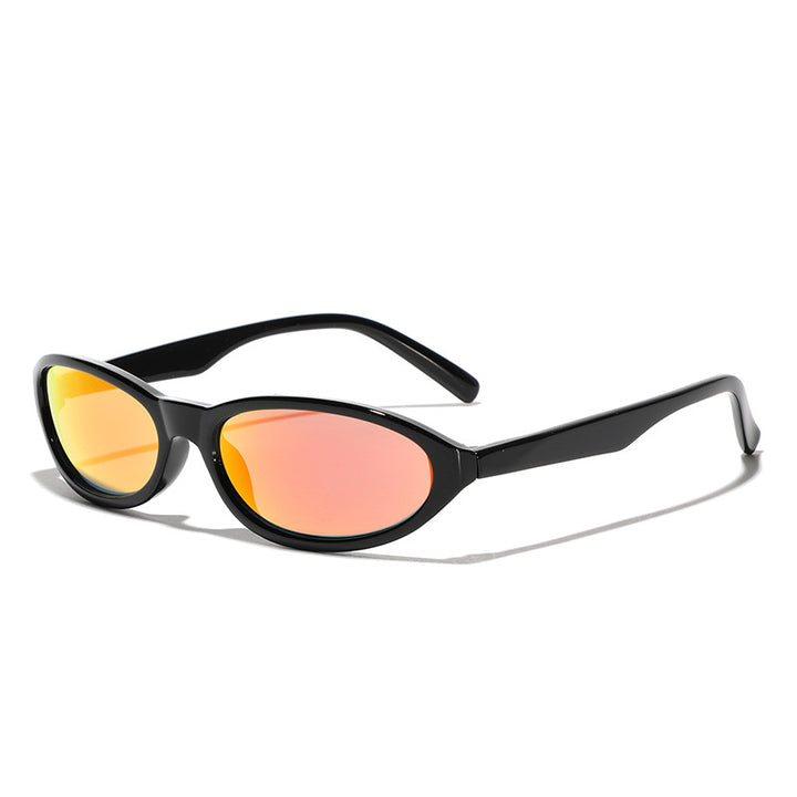 Dame motetrender solbrille i stilfullt retrodesign Luvikno