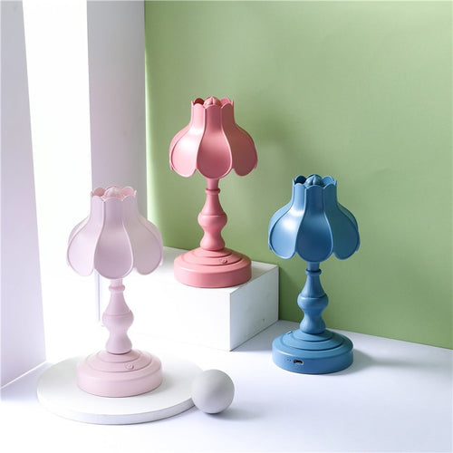 Unisex Dekorativ bordlampe i blomsterformet design Luvikno