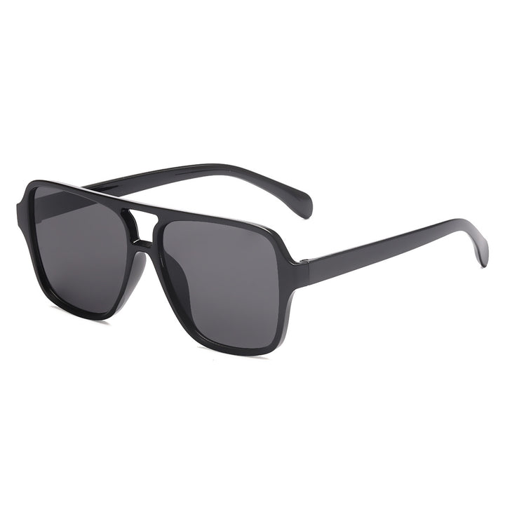 Dame kvadratisk solbrille med elegant overgangsramme Luvikno