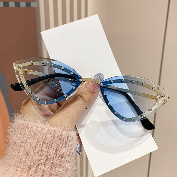 Dame Cat-Eye solbriller med glitrende krystallakenter Luvikno