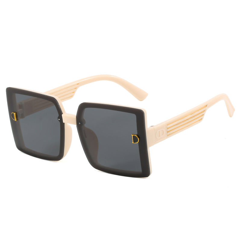 Dame firkantet solbrille med ergonomisk ramme og UV-beskyttelse Luvikno