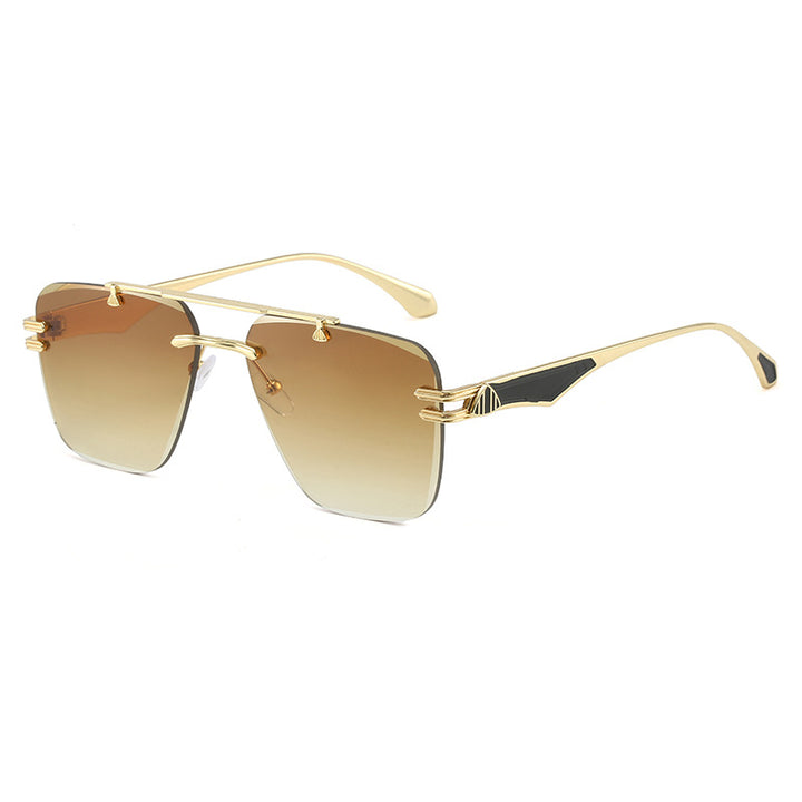 Dame Designer-solbrille i ekstravagant ramme Luvikno