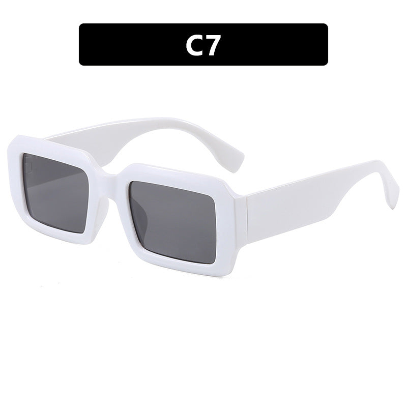 Dame oversized kvadratisk solbrille med moderne plastikkramme Luvikno