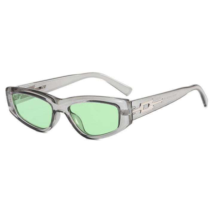 Dame moteriktig solbrille i trendig kattøye-design Luvikno
