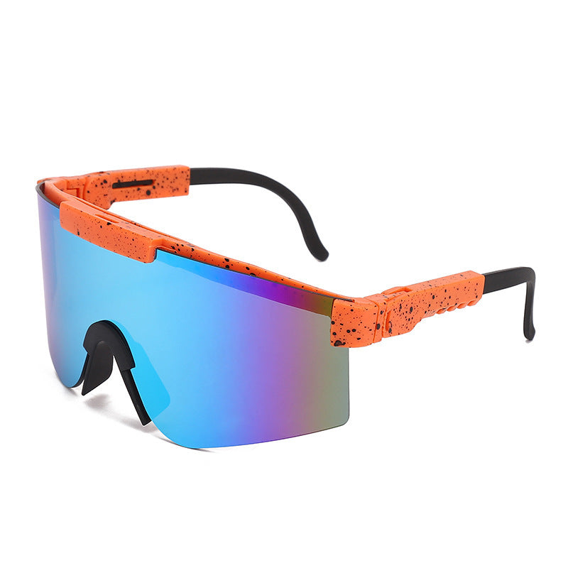 Dame Sporty Statement Solbrille i moderne design Luvikno