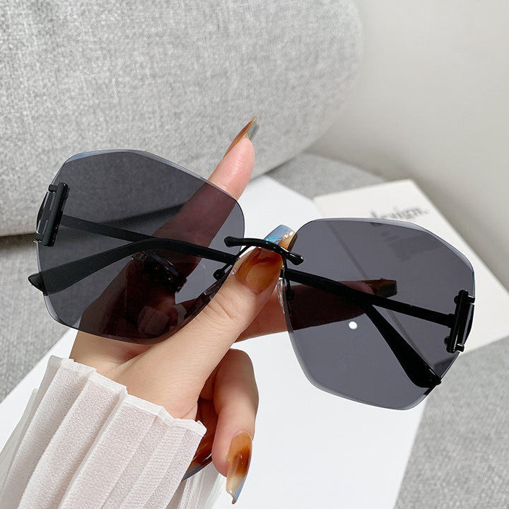 Dame futuristisk kvadrat solbrille Luvikno
