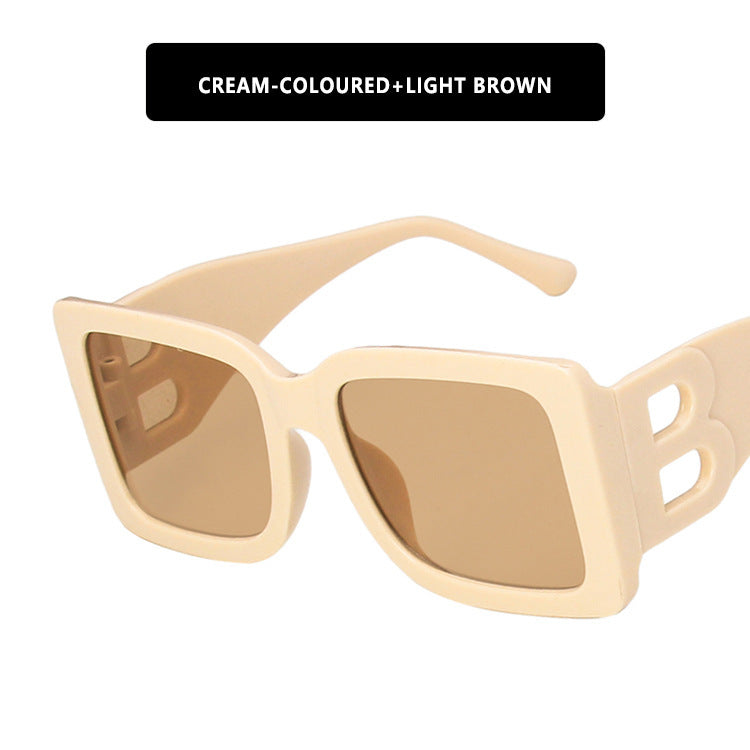 Dame moteriktig solbrille i trendy leoparddesign Luvikno