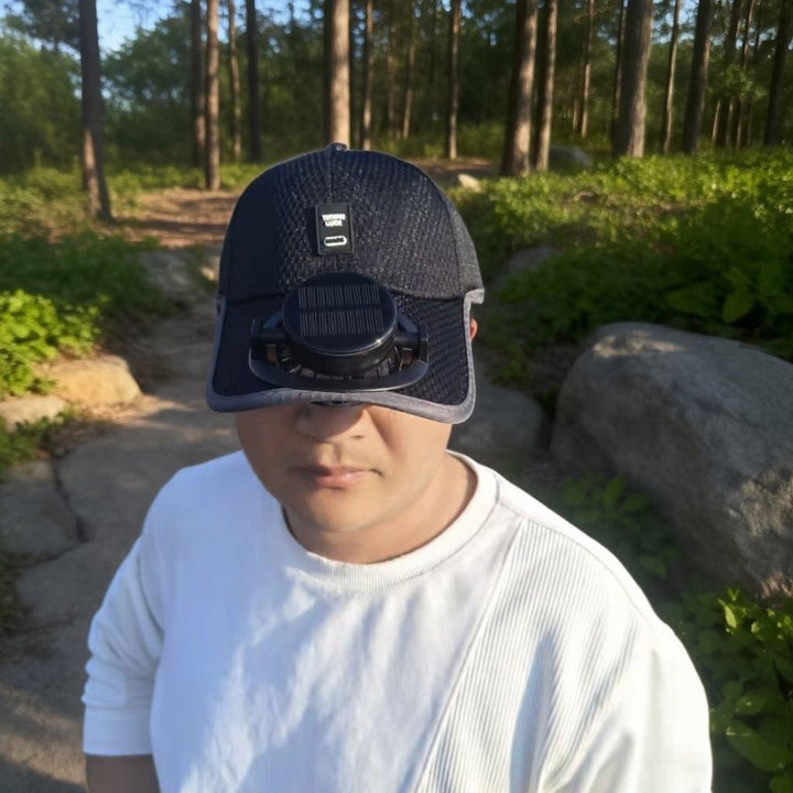 Solcelledrevet baseballcap med avtakbar solfanne og pustende honningkake stoff Luvikno
