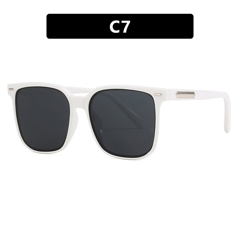 Dame firkantet solbrille med robust ramme og polarisert glass Luvikno