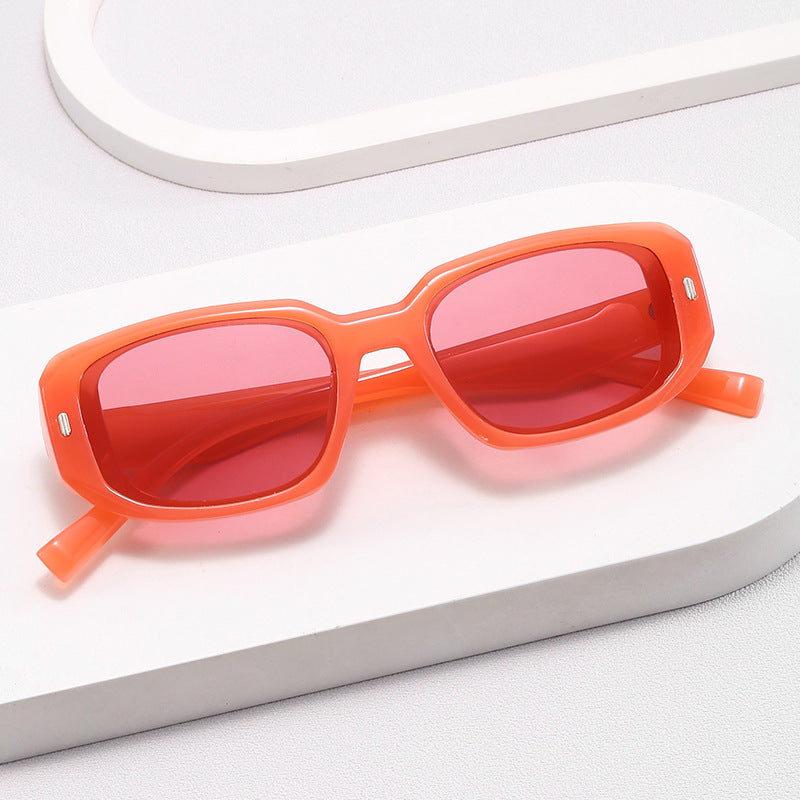 Damer oversized moteriktig solbrille Luvikno