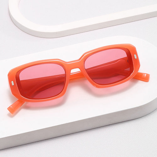 Damer oversized moteriktig solbrille Luvikno
