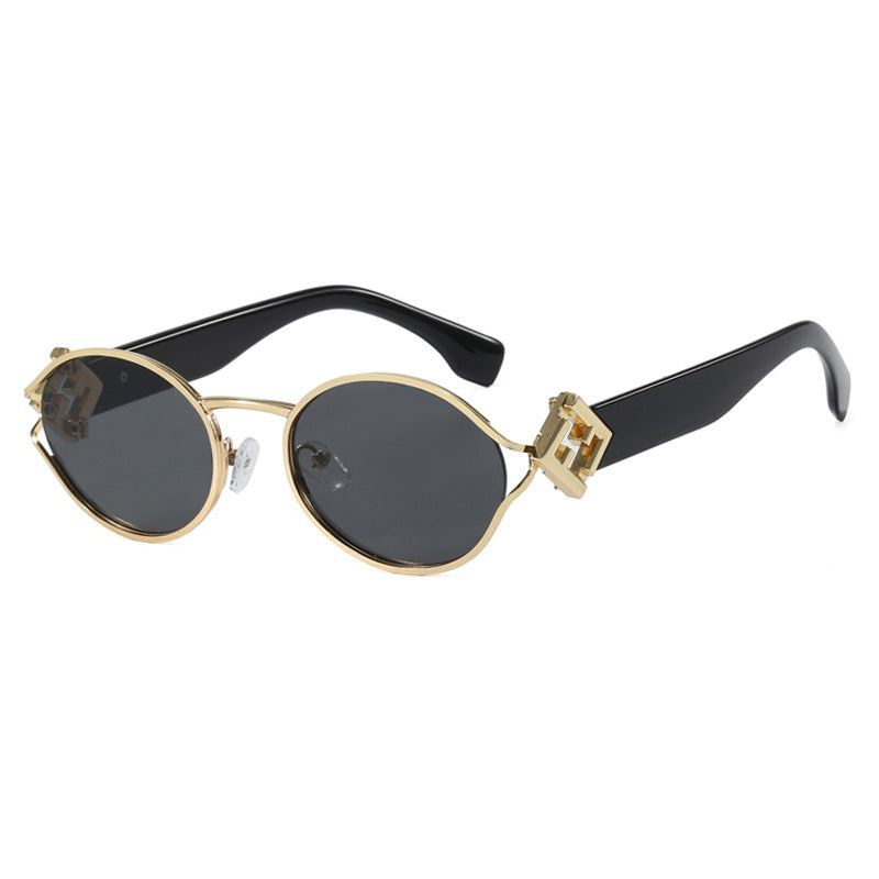 Dame moter solbrille med elegant metallramme og UV-beskyttelse Luvikno