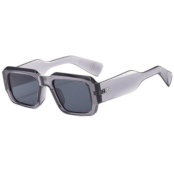Dame Stilig Solbrille i urbant stil Luvikno