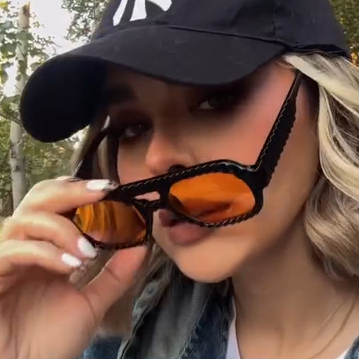 Damer geometrisk solbrille med raffinert strukturdesign Luvikno