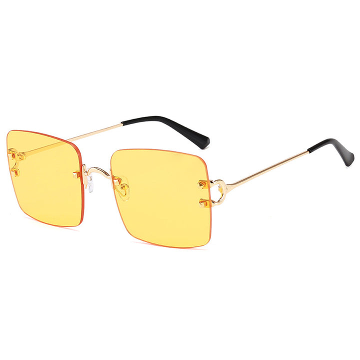 Dame kvadratisk solbrille med elegant metallramme og robuste glass Luvikno