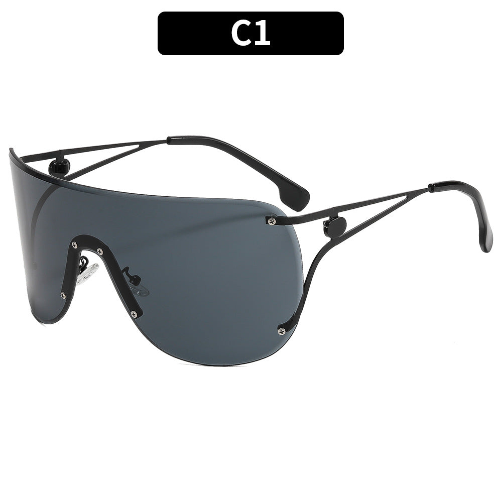 Dame visir-lignende solbrille med elegant metallramme Luvikno