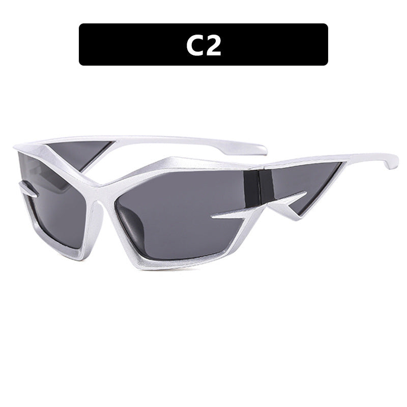 Dame sporty solbriller i dynamisk design Luvikno