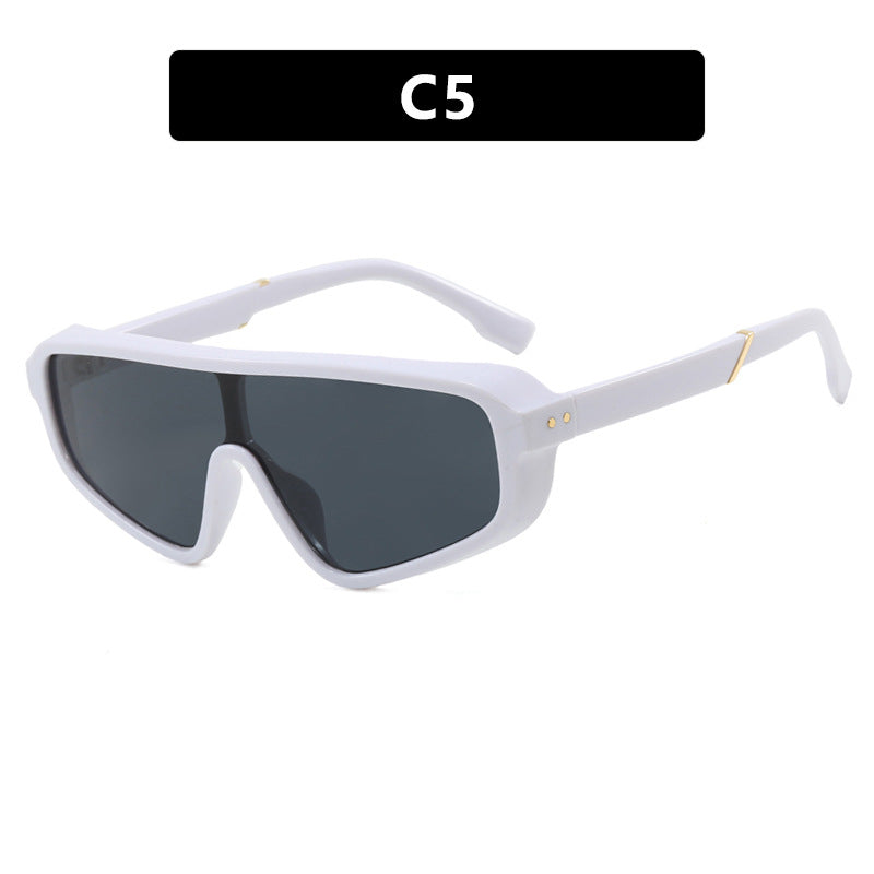 Dame Sports solbrille med stort synsfelt og UV-beskyttelse Luvikno
