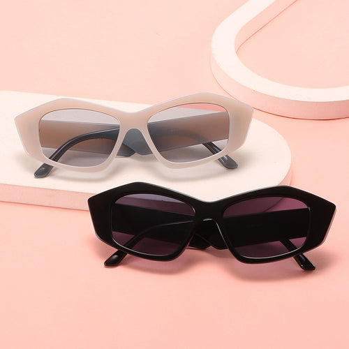 Dame geometrisk solbrille med unik, futuristisk design Luvikno