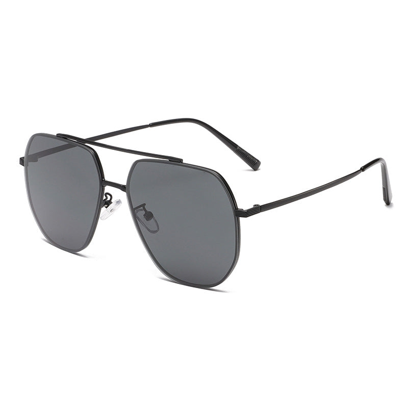Kvinnenes fashionable solbriller Luvikno