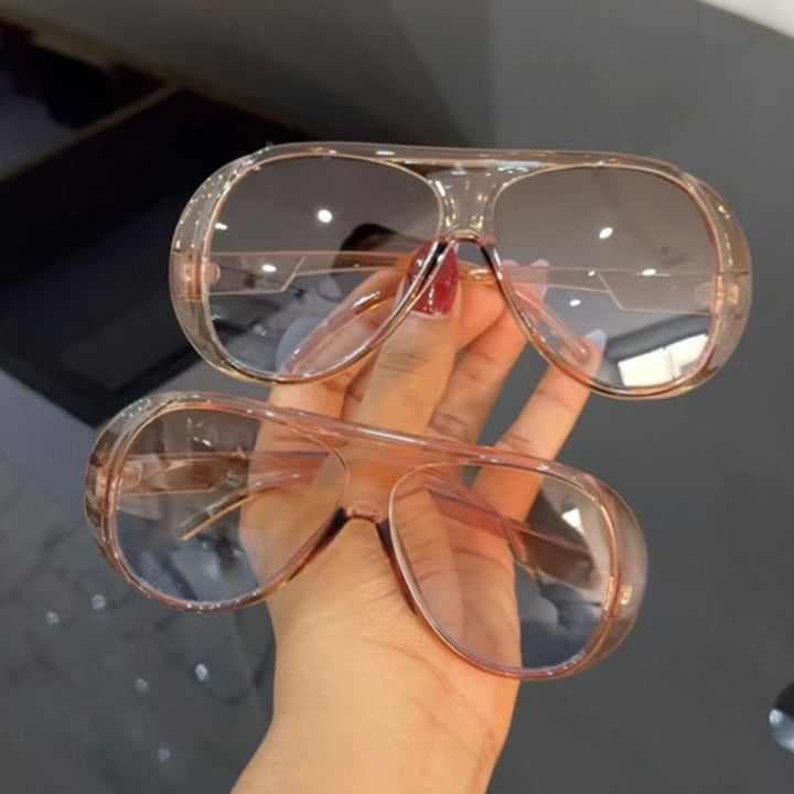 Dame sporty solbriller i futuristisk design Luvikno