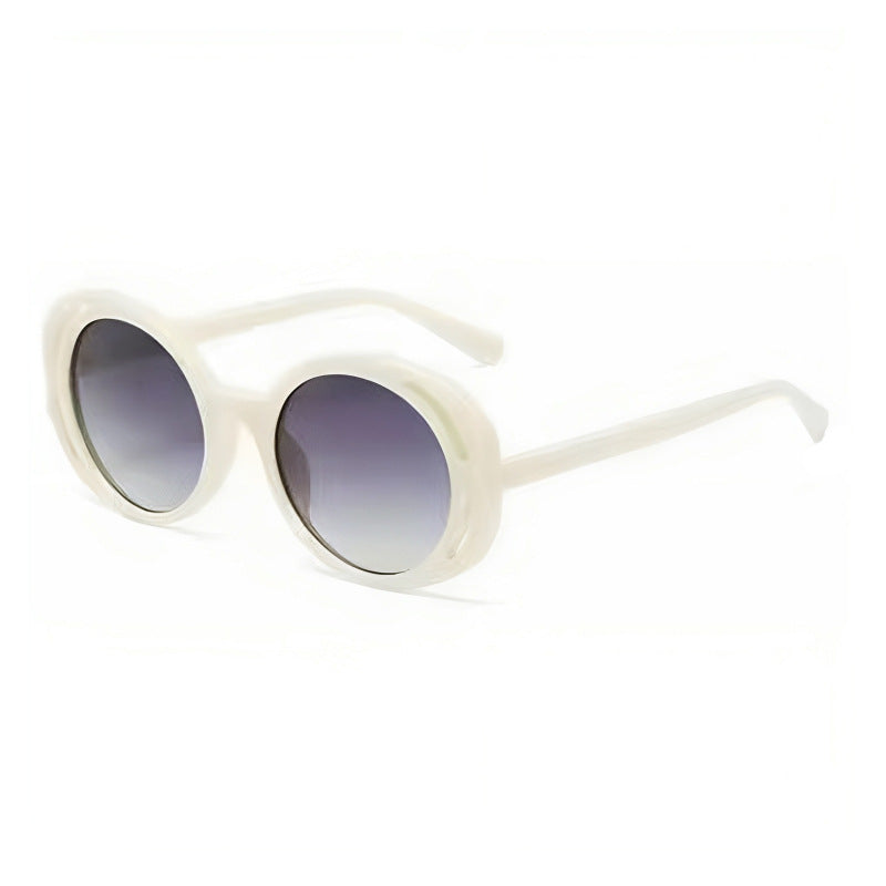 Dame Ovalformet Designer-solbrille med klassisk detalj Luvikno