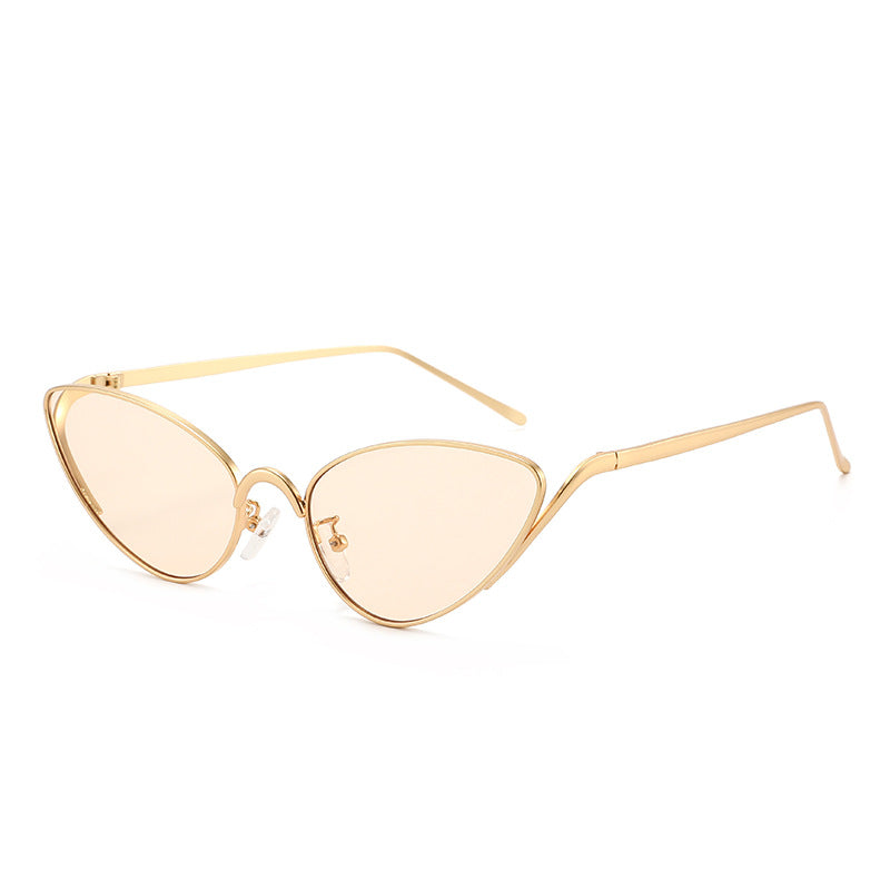 Dame Cat-Eye solbriller i elegant design Luvikno
