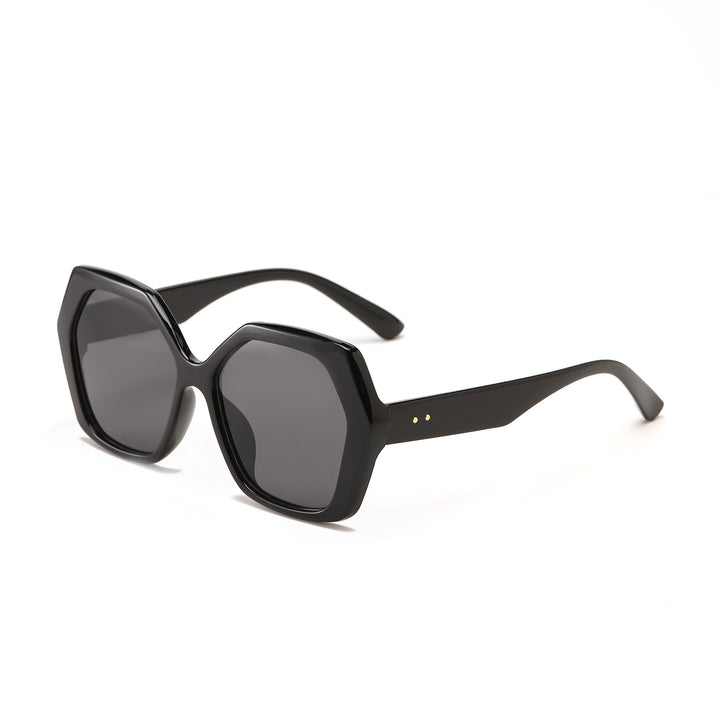 Dame geometrisk solbrille med iøynefallende design Luvikno