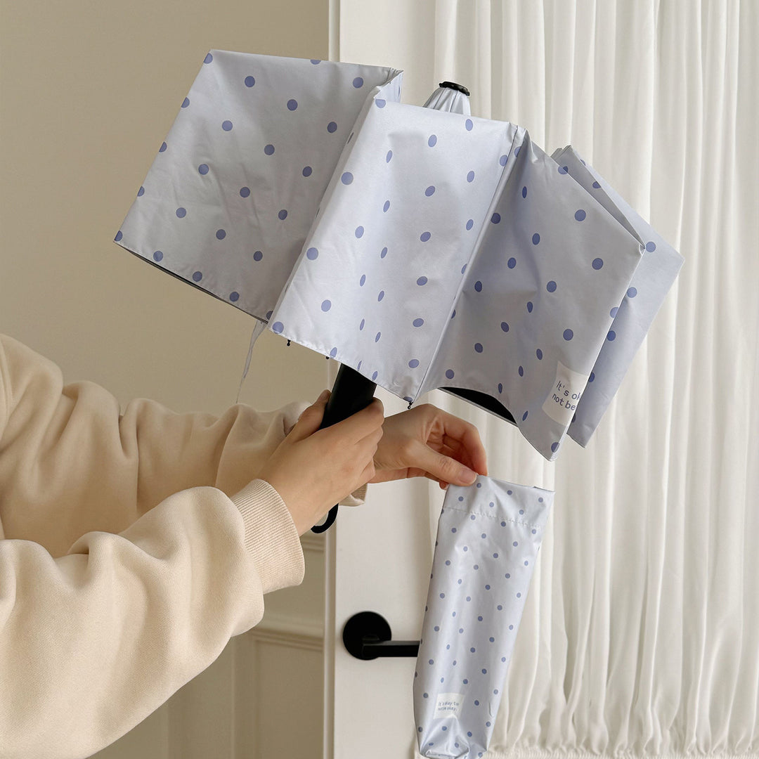 DameFaltparaply med robust mekanisme og stillegant design Luvikno
