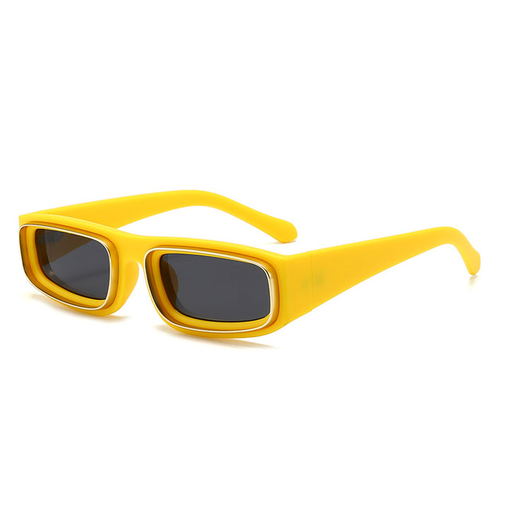 Dame moteriktig og trendy solbriller med bred ramme Luvikno