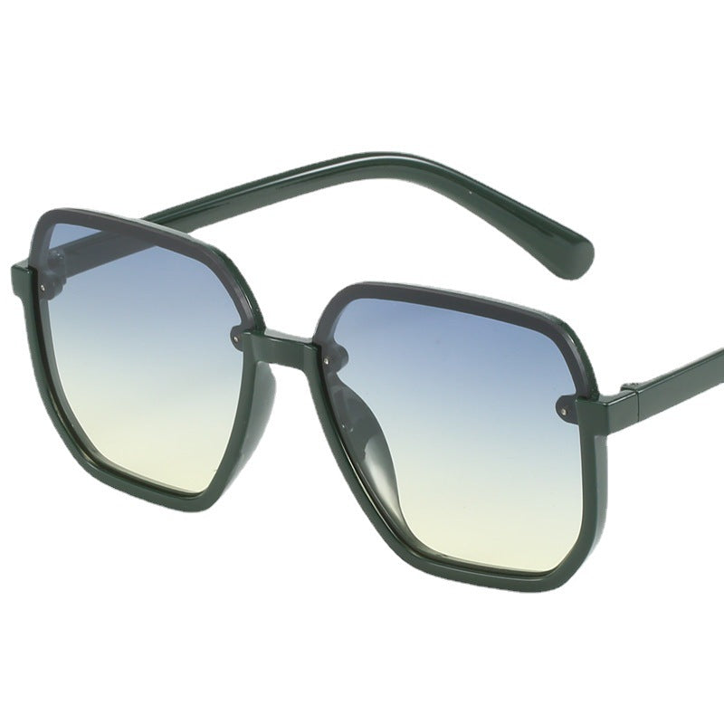 Dame geometrisk solbrille i moderne design Luvikno
