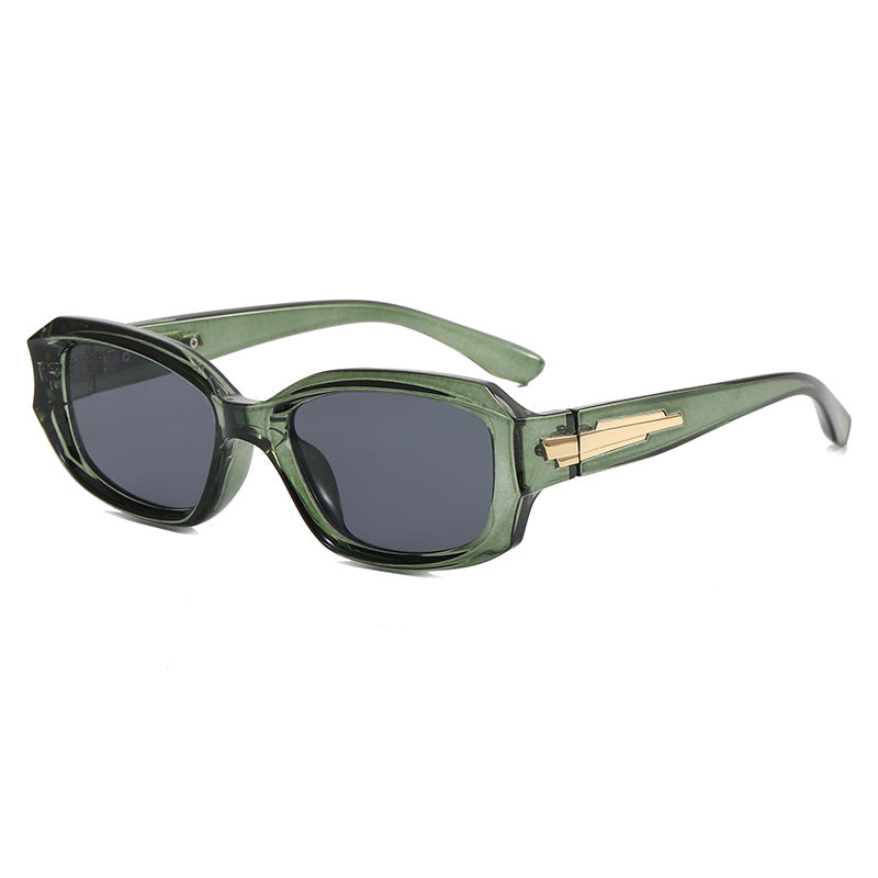 Dame moteriktig oversized solbrille med unik ramme Luvikno
