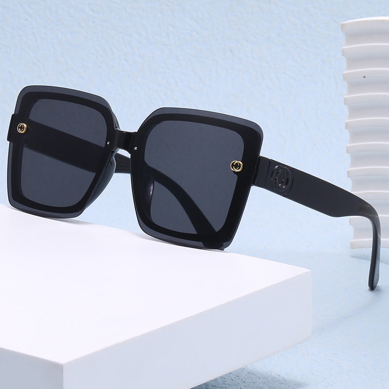 Dame oversized kvadratisk solbrille med elegant ramme Luvikno