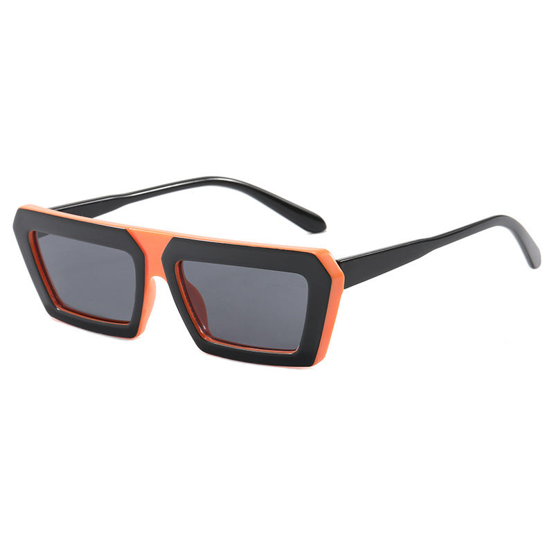 Dame fashion solbrille med markant firkantet ramme og polarisert glass Luvikno