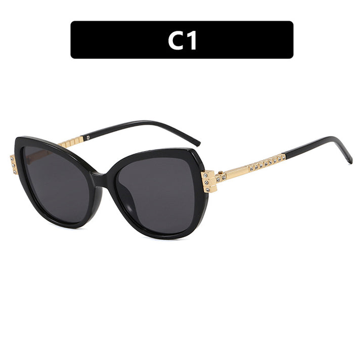 Dame oversized solbrille med beskyttende UV-filter og elegante aksenter Luvikno