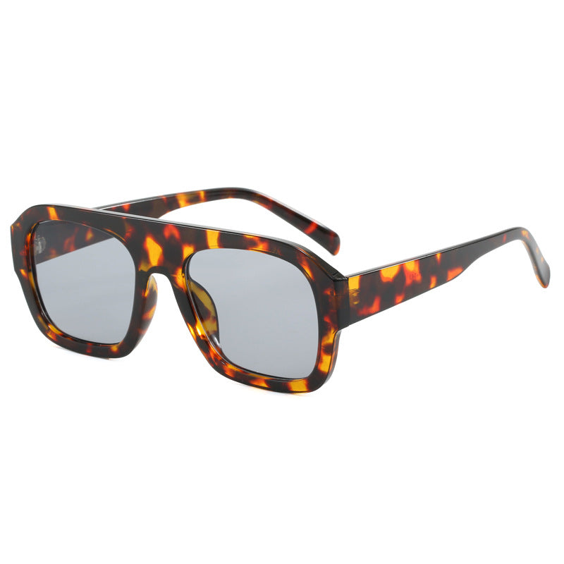 Dame oversized kvadratisk solbrille med moderne design Luvikno