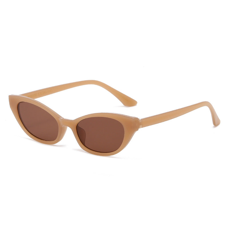 Dame cat-eye solbriller med moderne design og UV-beskyttelse Luvikno