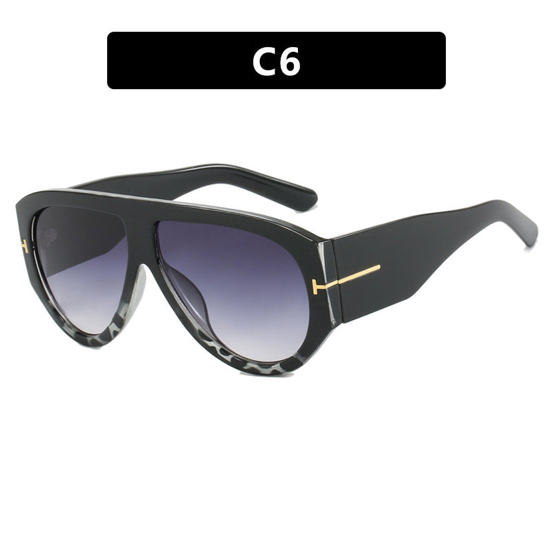 Dame Geometrisk Solbrille med moderne ramme og polariserte glass Luvikno