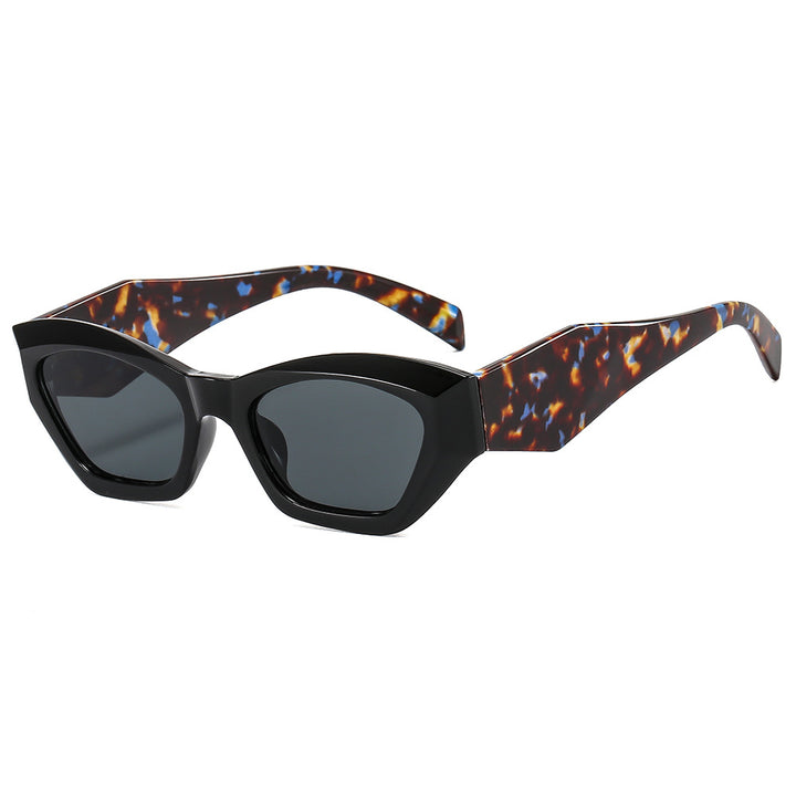 Dame geometrisk designer solbrille med glitrende ramme Luvikno