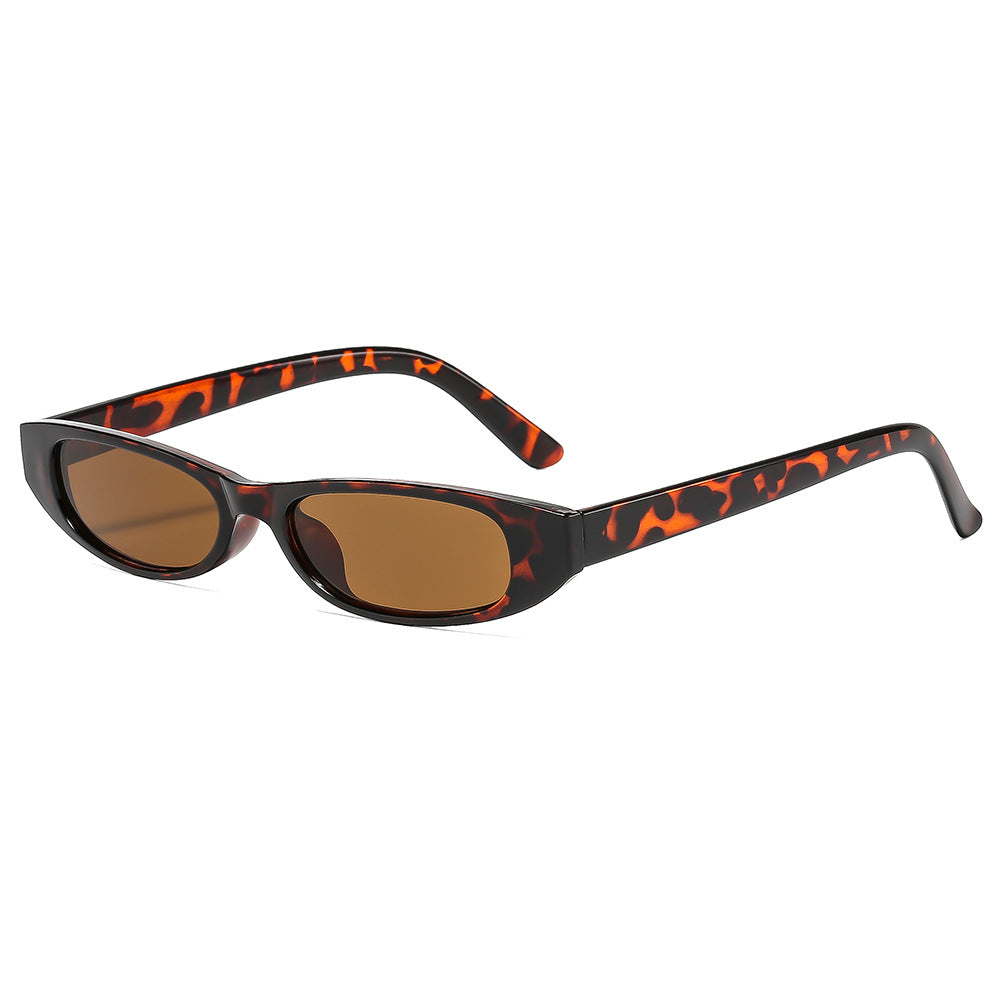 Dame trendy Cat-Eye solbriller i minimalistisk design Luvikno