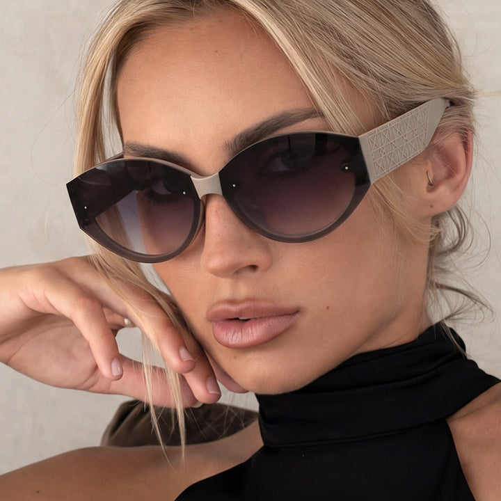 Damer ekstravagante Cat-Eye solbriller med strukturert ramme Luvikno
