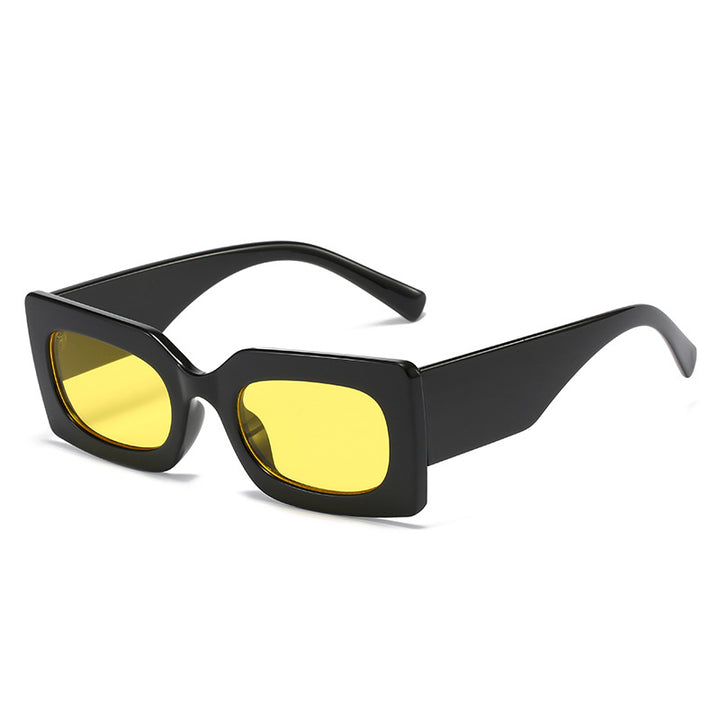 Dame modische solbrille i kantet design Luvikno