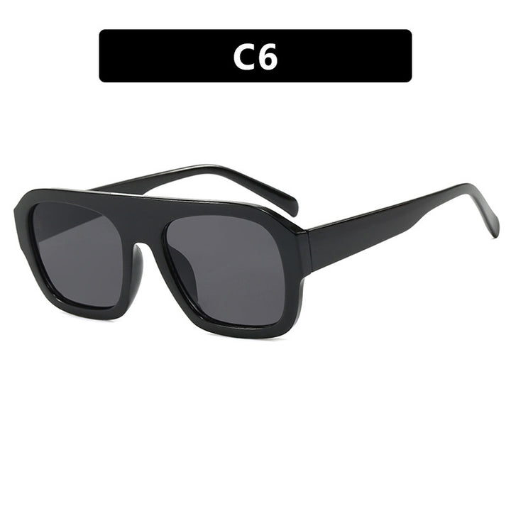 Dame moteriktig solbrille i beskyttende oversized-format Luvikno