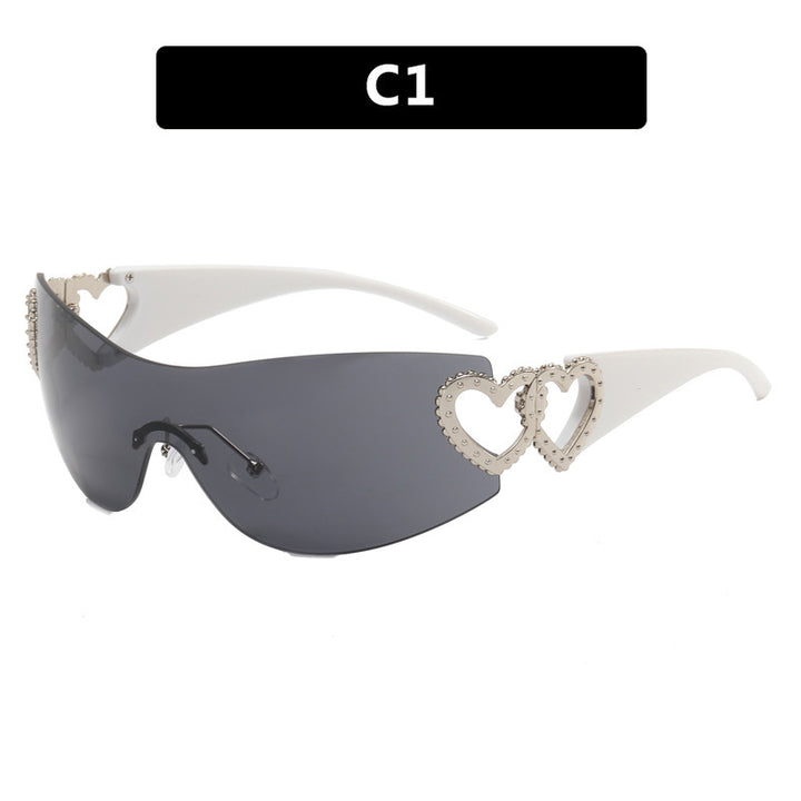 Dame sporty solbriller i trendy shield-design med hjerte-akenter Luvikno