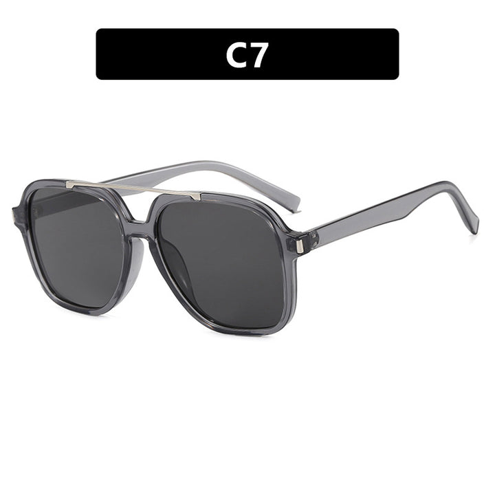 Dame kvadratisk solbrille med beskyttende UV-filter og elegant ramme Luvikno