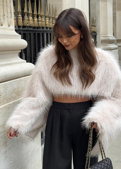 Luvik | Lyhennetty tekoturkki takki